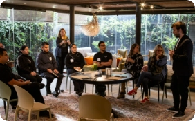 Hospitalidad-moderna-en-restaurantes-el-impacto-del-Metodo-Anfitrion